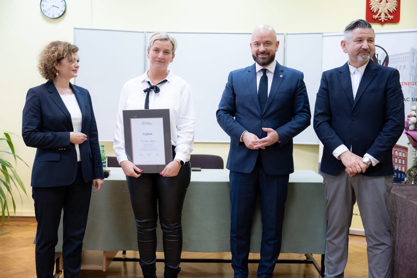 Wręczenie dyplomów dyrektorom placówek oświatowych, 10.01.2024